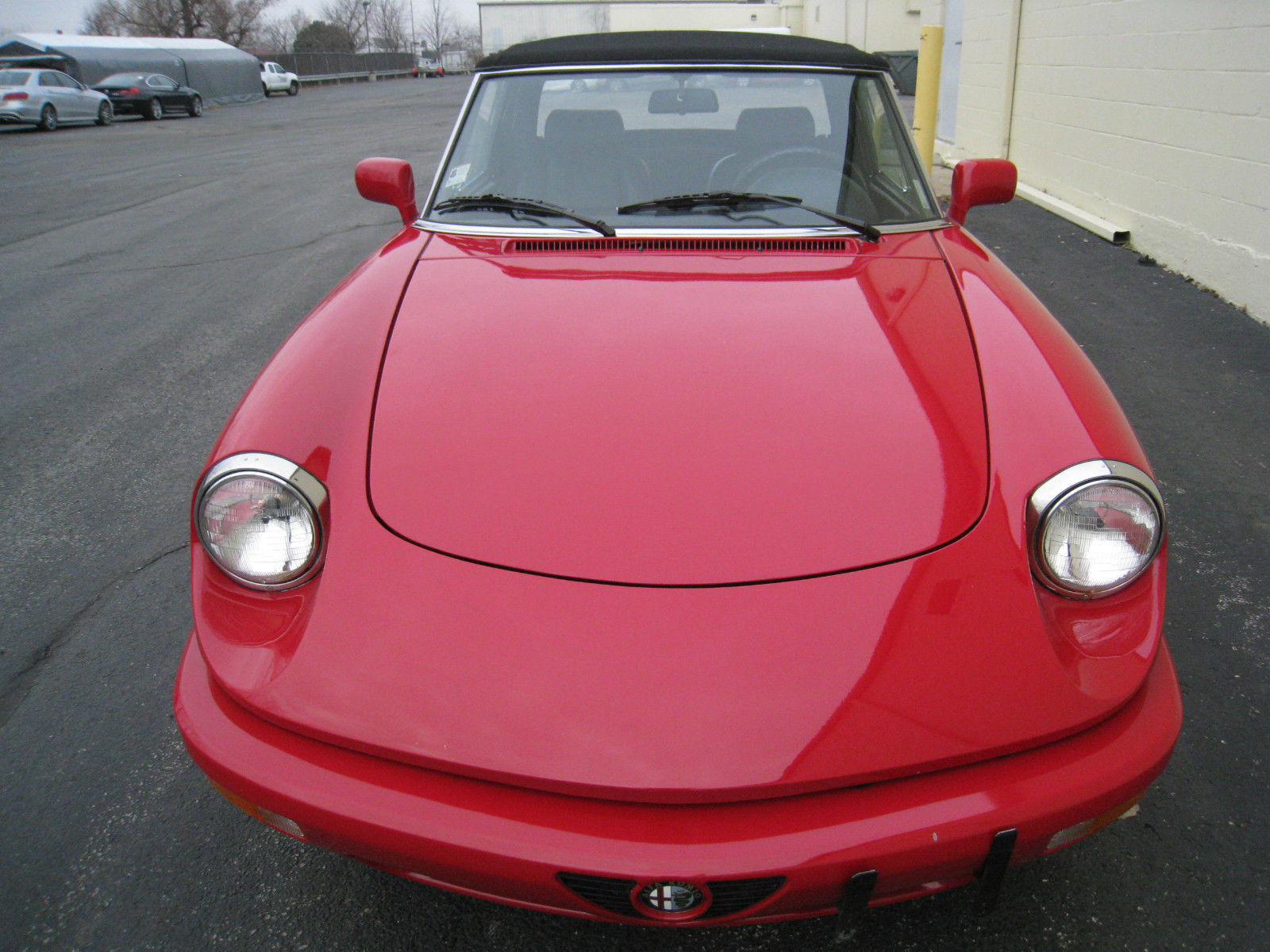 1992 alfa romeo spider veloce convertible 2-door 2.0l