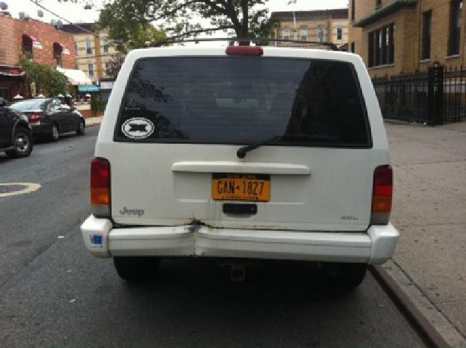 obo white 1998 jeep cherokee classic in astoria, ny