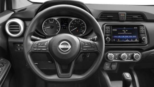 2025 Nissan Versa