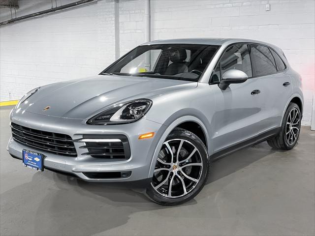 2021 porsche cayenne base