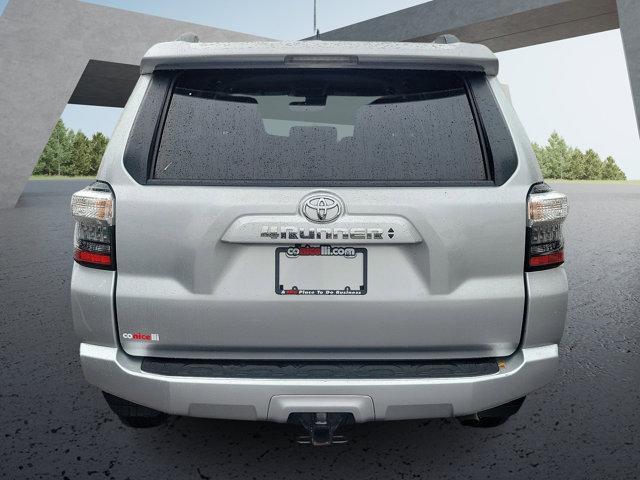 2023 toyota 4runner sr5