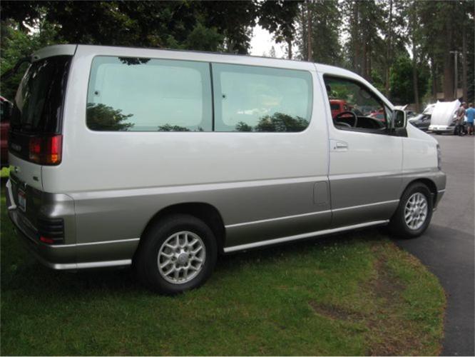 1998 nissan elgrand in cadillac, michigan