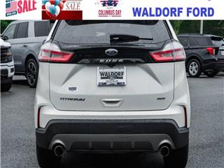 2021 Ford Edge titanium