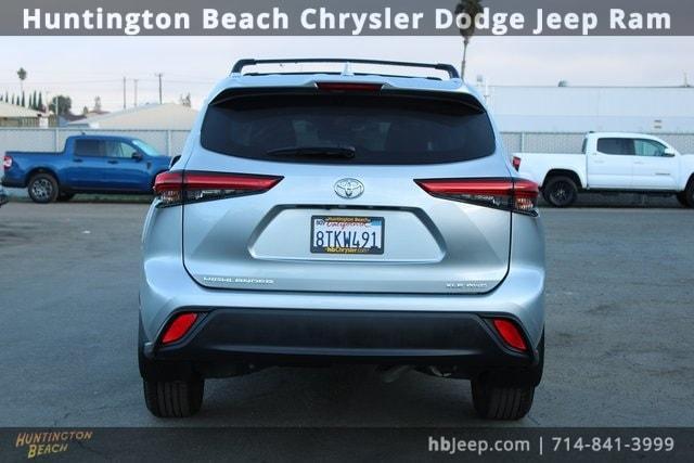 2021 toyota highlander xle