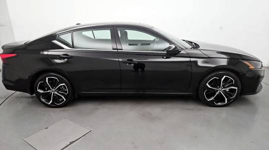 2023 Nissan Altima