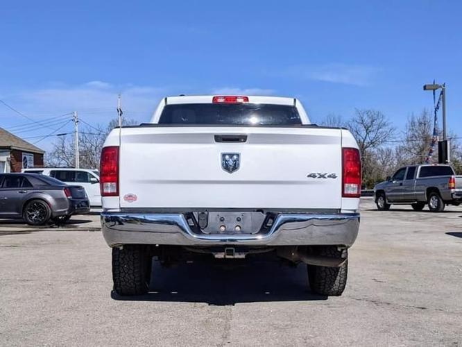 2018 ram 1500 crew cab tradesman pickup 4d 5 1/2 ft in blue springs, missouri