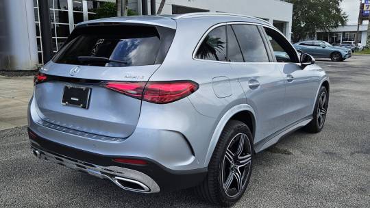 2025 Mercedes-Benz GLC