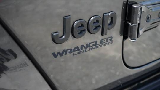 2021 Jeep Wrangler unlimited sahara altitude