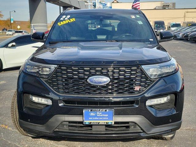 2022 ford explorer st