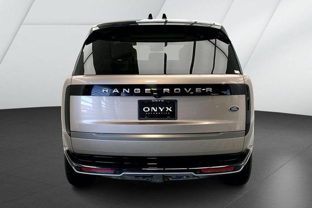 2023 land rover range rover p400 se