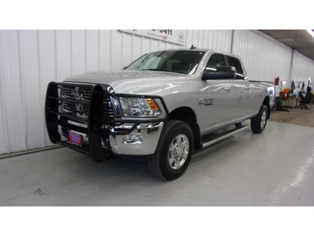 2017 ram ram pickup 3500 slt 4x4 slt 4dr crew cab 8 ft. lb pickup for sale in sheridan, wyoming