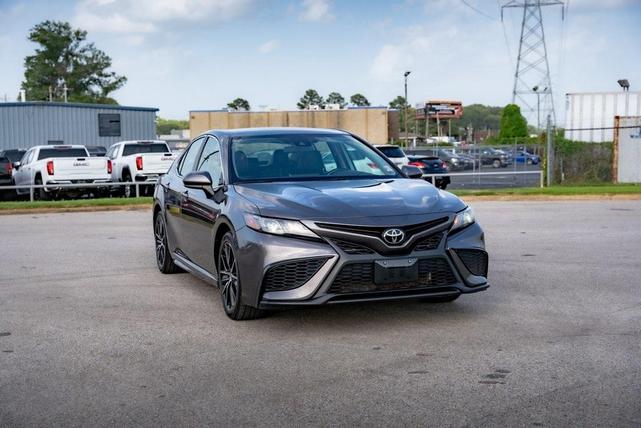 2021 toyota camry se nightshade