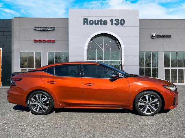 2021 nissan maxima sr