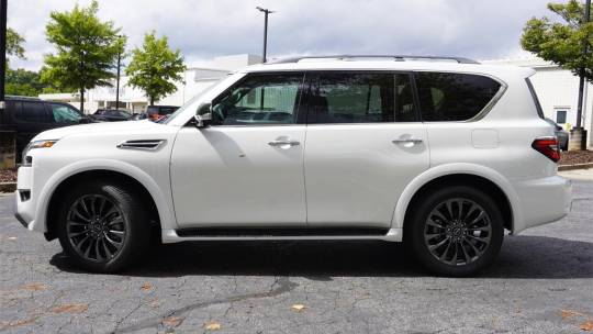 2024 Nissan Armada platinum