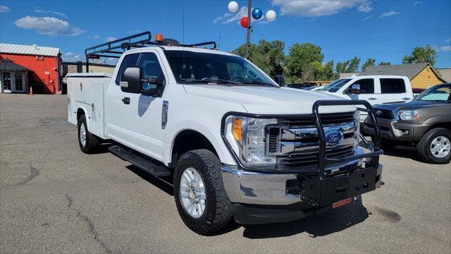 2017 ford f-350 lariat