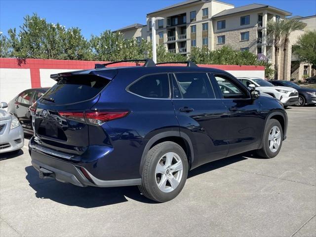 2021 toyota highlander l