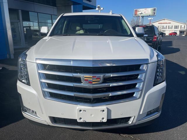 2017 cadillac escalade luxury