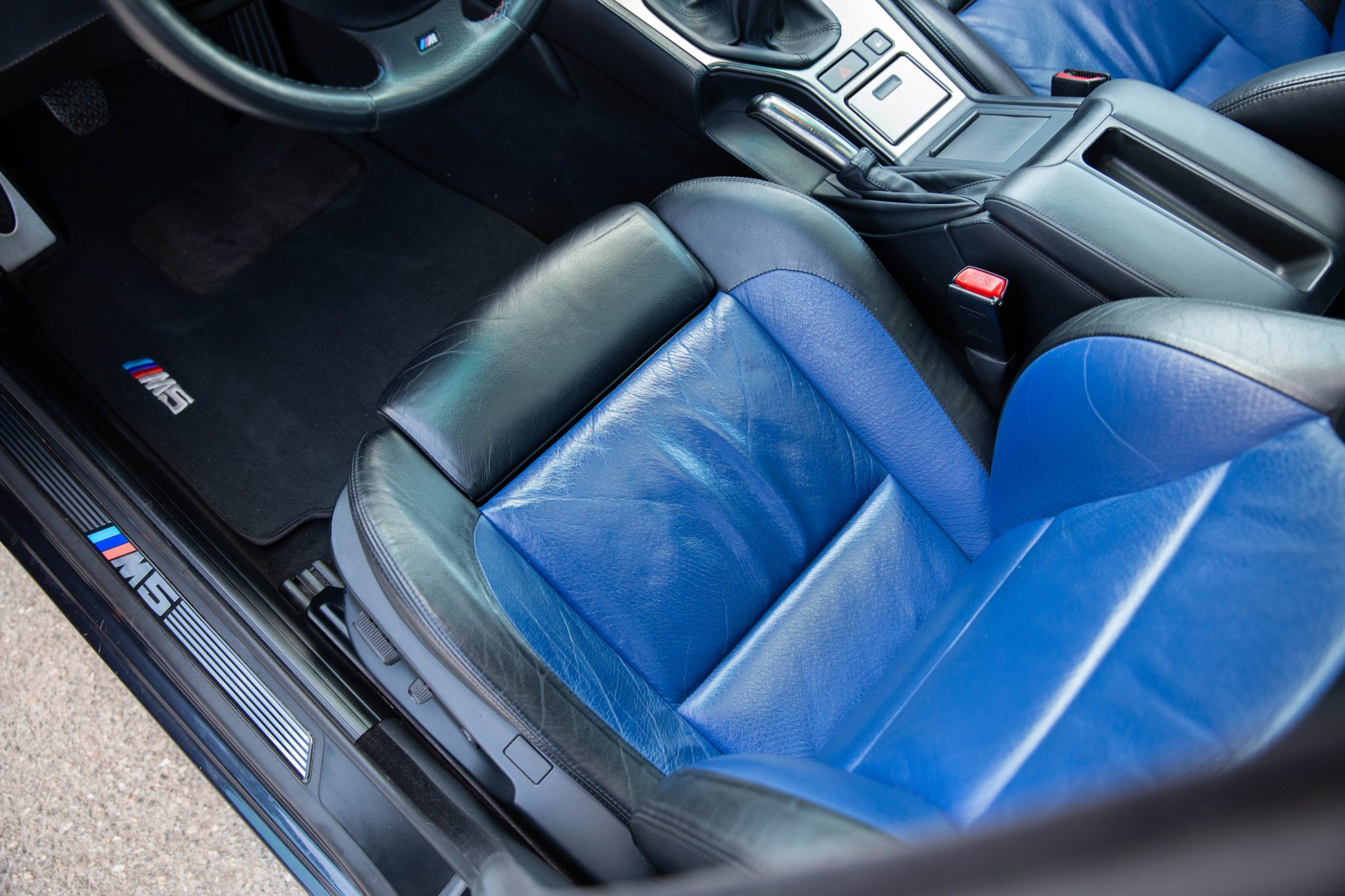 2000 bmw m5