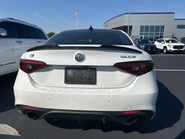 2017 alfa romeo giulia ti