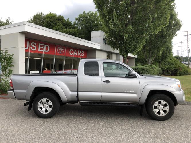 used 2015 toyota tacoma 4x4 access cab torrington, ct 06790 for sale in torrington, connecticut