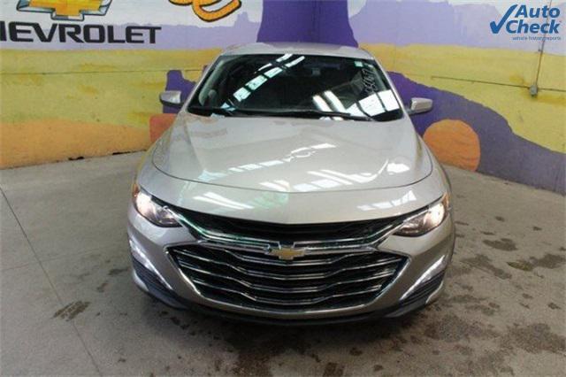 2022 chevrolet malibu fwd lt