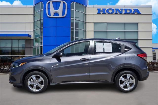 2022 honda hr-v lx