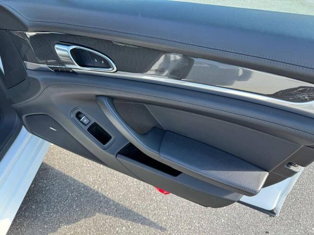 2016 porsche panamera turbo