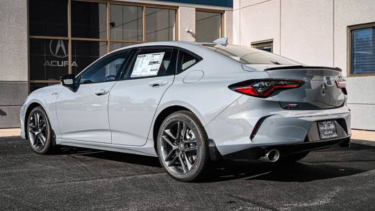 2025 Acura TLX