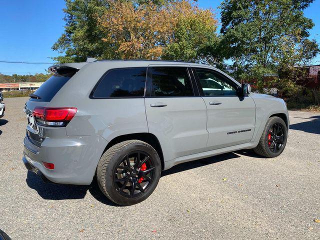 2021 jeep grand cherokee srt