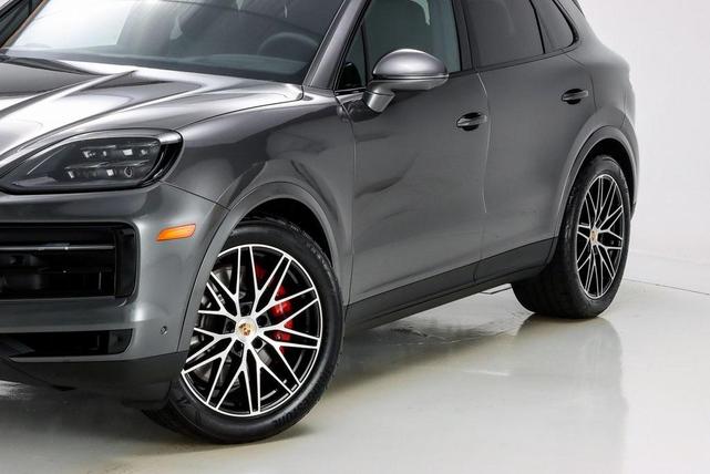 2024 porsche cayenne s