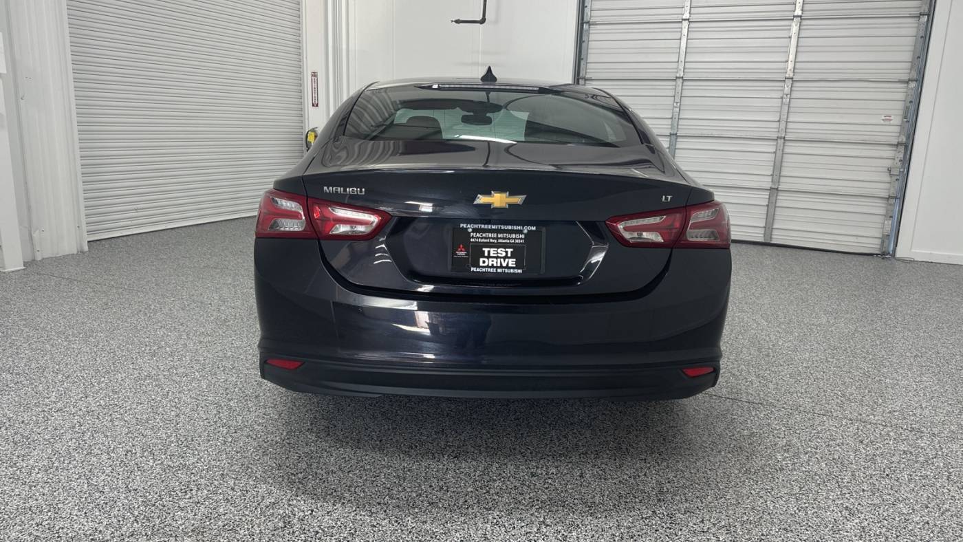 2022 chevrolet malibu lt