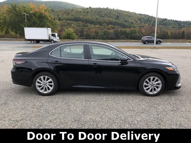 2024 toyota camry le