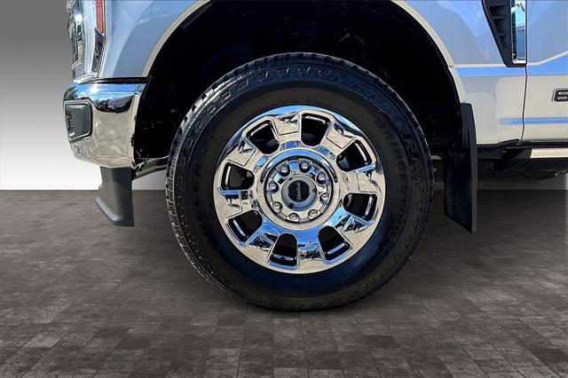 2023 ford f-350 lariat