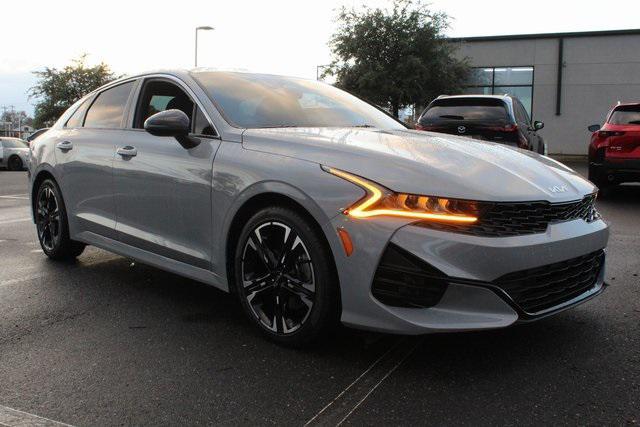 2022 kia k5 gt-line