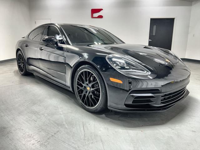 2018 porsche panamera base