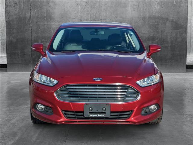 2016 ford fusion se