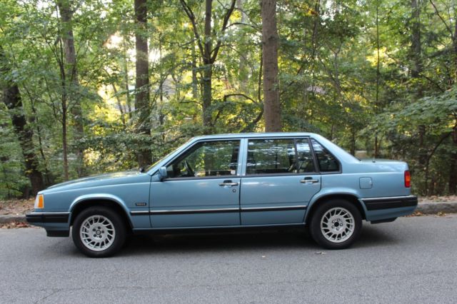 volvo 960 sedan