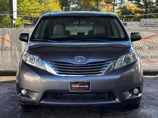 2016 toyota sienna xle