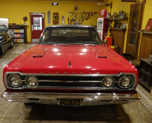 1967 plymouth gtx original claifornia titled car