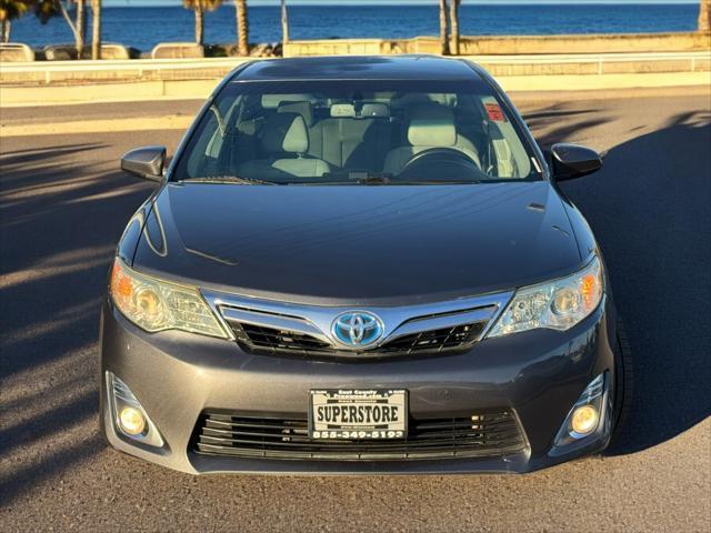 2014 toyota camry hybrid xle