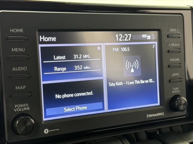 2022 toyota rav4 le