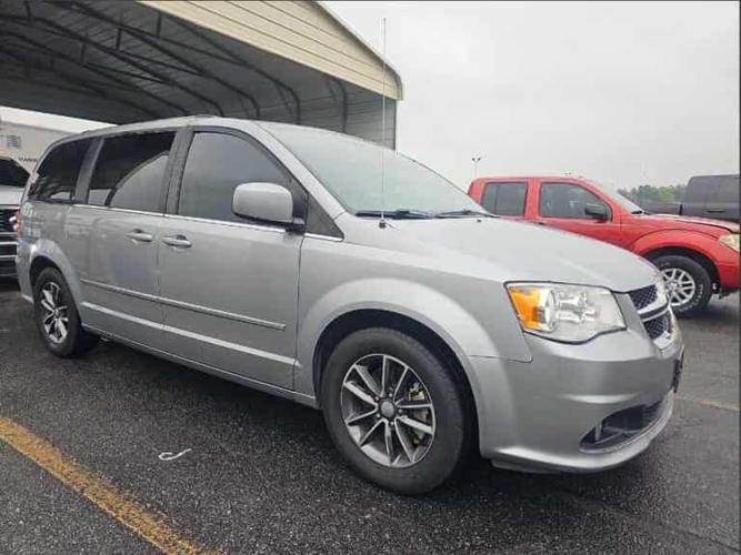 2017 dodge grand caravan sxt in otsego, minnesota