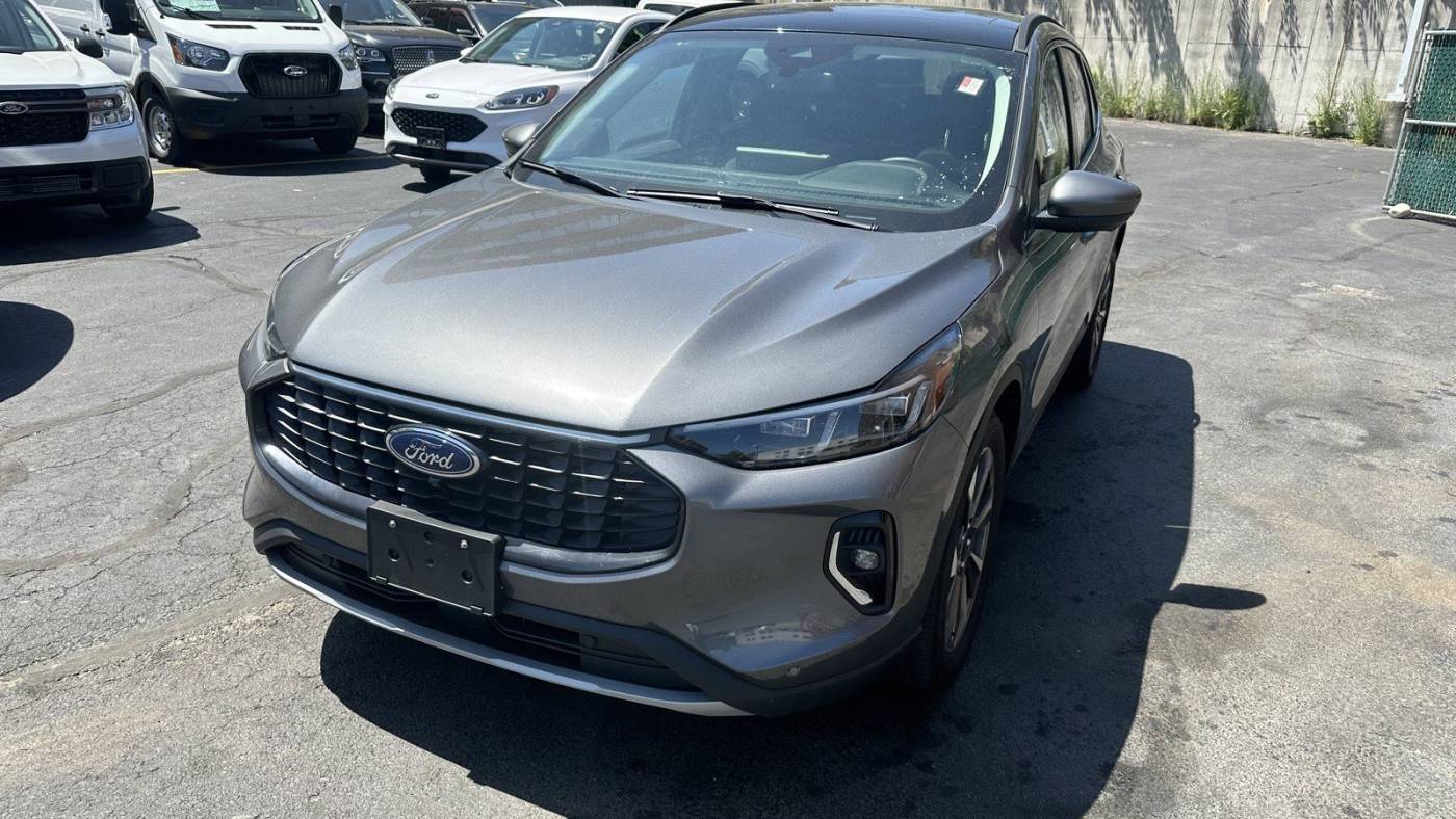 2023 ford escape hybrid platinum