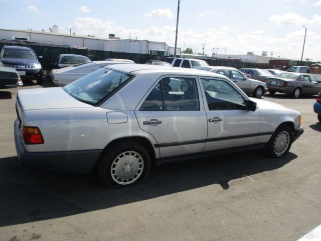 1987 meercedes-benz 300e 4 dr used 3l i6 12v automatic no reserve