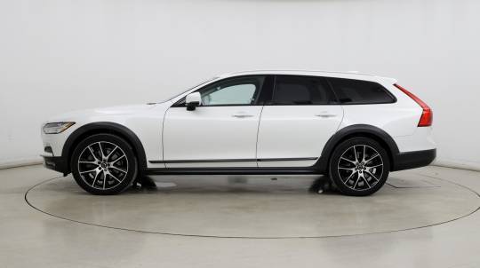 2020 Volvo V90 Cross Country