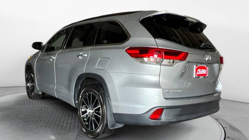 2017 toyota highlander xle
