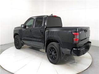 2023 Nissan Navara (Frontier) s