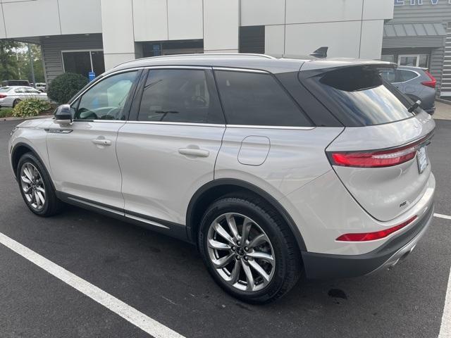 2021 lincoln corsair standard