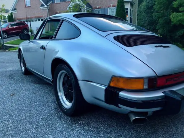 1979 porsche 911 sc sunroof coupe