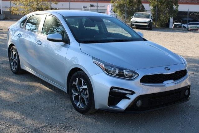 2021 kia forte lxs